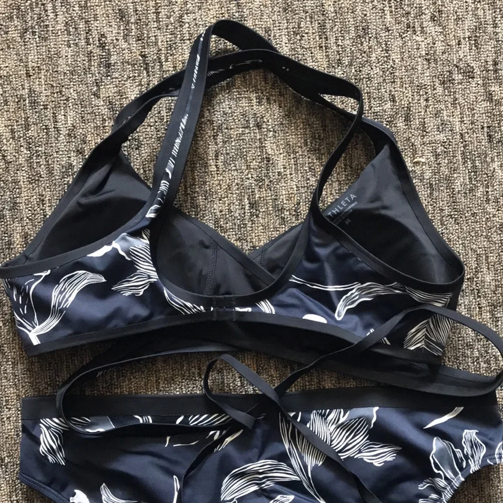 COPY - Athleta swimsuit - Picture 5 of 9